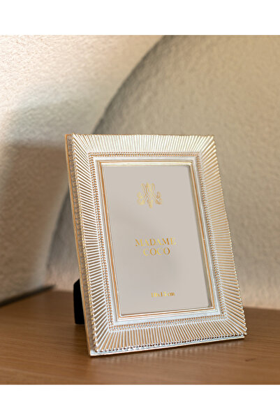 Madame Coco Berdine Çerçeve