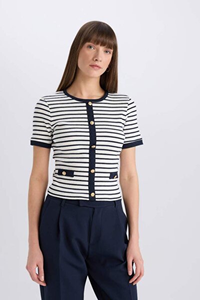 DeFacto Slim Fit Slim Fit Crew λαιμόκοψη ριγέ κοντομάνικο μπλουζάκι C2566ax25sp