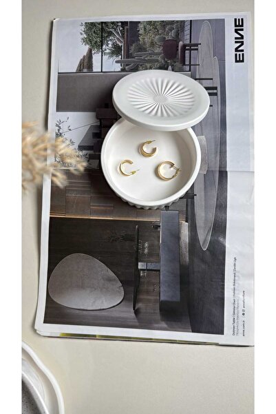 MUMELLA Біла декоративна скринька для прикрас з кришкою