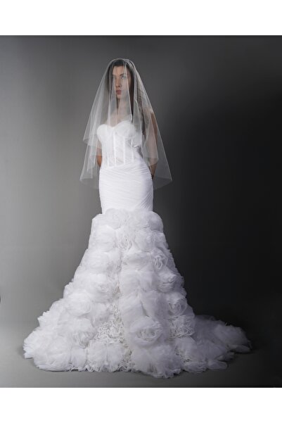 NEBO Shea Kar Beyaz Pileli oversise Çiçekli Gelinlik