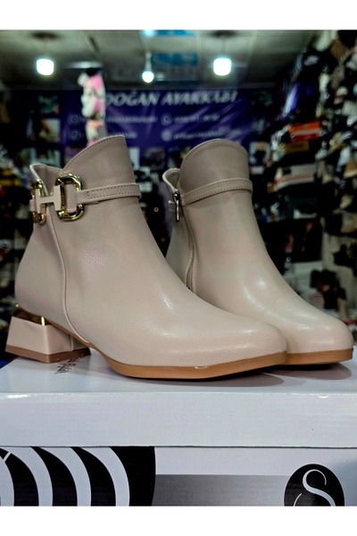 SHOESİZE Gold toka detaylı Siyah Deri Kadın Bot