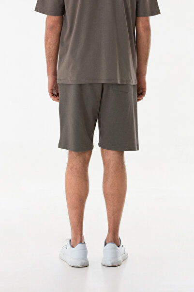 Fulla Moda A Embroidered Waist Tie Pocket Shorts