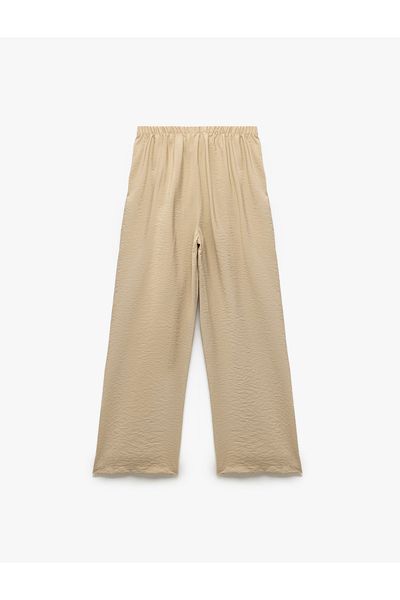 Koton Wide Leg Elastic Waist Buttoned Pleated Viscose Trousers