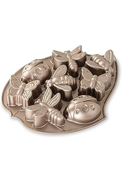 nordicware Gelalpzr Ladybug Cake Mold" "53037 New Aynet 1109110