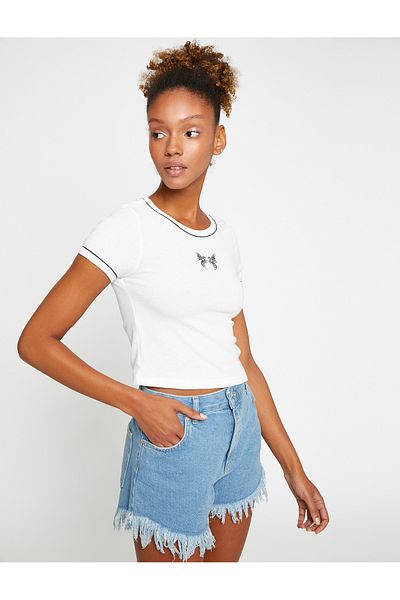 Koton Crop T-Shirt Short Sleeve Printed Crew Neck