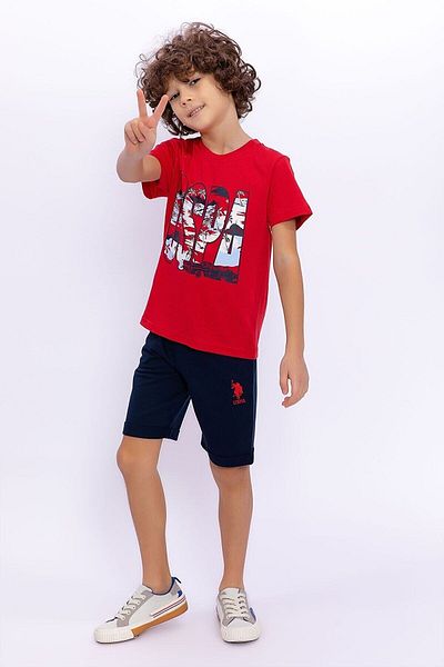 U.S. Polo Assn. طقم برمودا أحمر للأولاد من U.S. Polo Assn.