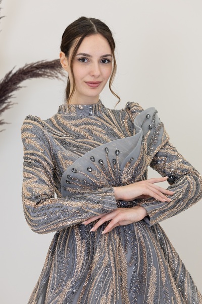 PİENNAR Draped Yaren Evening Dress with Stones on the Front