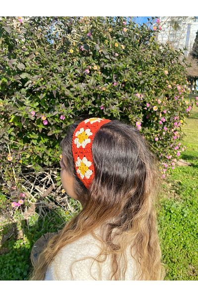 Nil Aksesuarları Floral Patterned Stripe Knitted Bandana