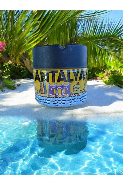 Fullment Glass Unbreakable Odorless Ashtray – Stylish and Durable Design
