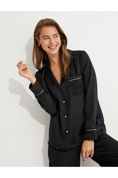 Koton Top de pijama din satin, cu mânecă lungă, buzunar cu nasturi