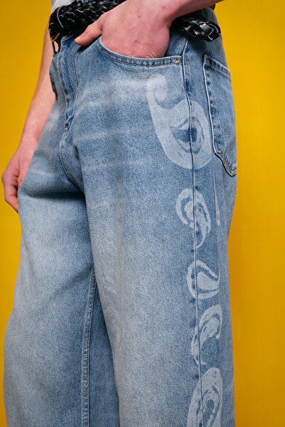 GIESTO ΜΠΛΕ ΤΖΙΝ ΜΕ ΣΧΕΔΙΟ LASER