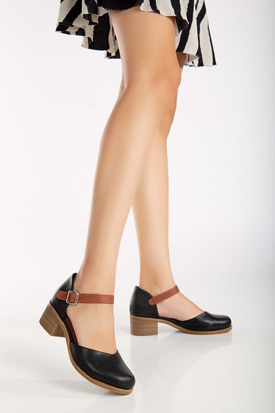 ANALİN SHOES صندل نسائي من الجلد الطبيعي باللون الأسود - مقدمة مغلقة وشريط للكاحل