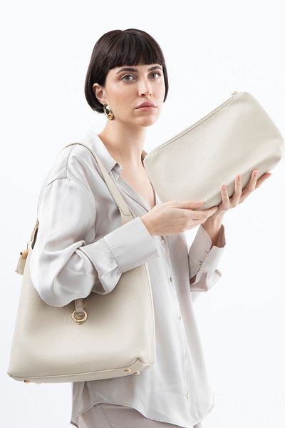 Matthew Cox Beige Women's Shoulder Bag Byn2350