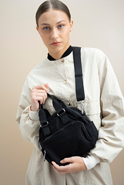 Matthew Cox حقيبة يد نسائية سوداء BYN2335