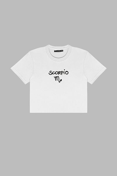 Sekizbiraltı Λευκό Crop Top με στάμπα Scorpio
