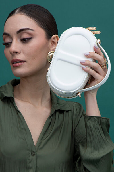 Matthew Cox Geantă albă de umăr pentru femei BYN2302