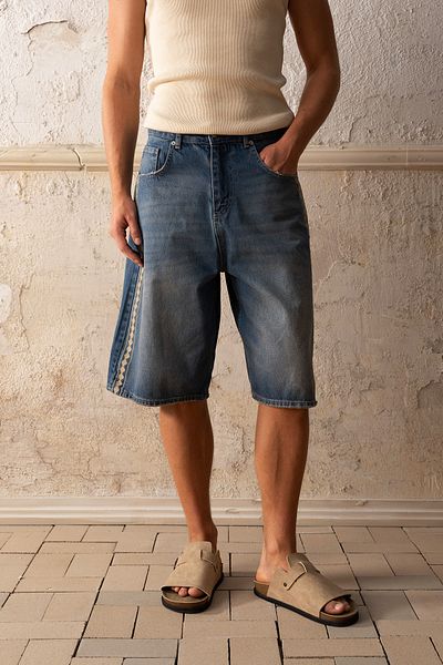 GIESTO PANTALONI SCURT JEAN ALBASTRU CU DETALII DE BRODERIE