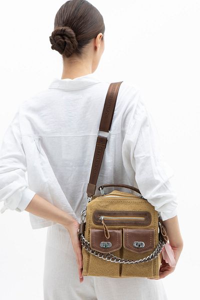 Matthew Cox Γυναικεία κλειστή τσάντα χιαστί Camel YB2371