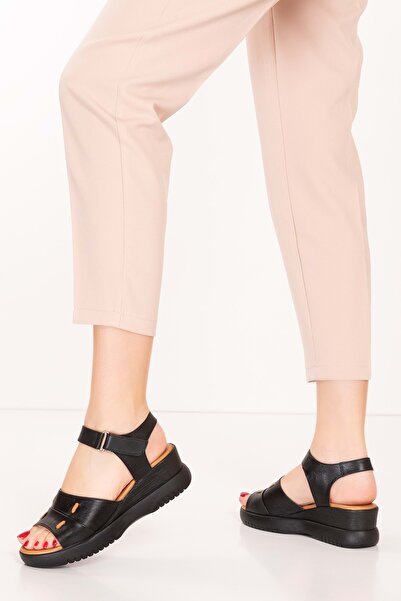 Gondol Kadın Hakiki Deri Dolgu Topuk Günlük Rahat Sandalet Anl.3201