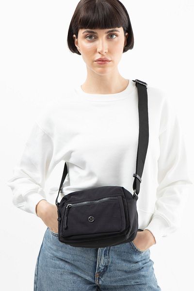 Matthew Cox Women's Crossbody Bag - Black Byn2389
