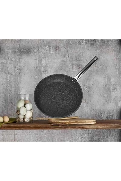Prestij Prestige Blackline 30cm Pan