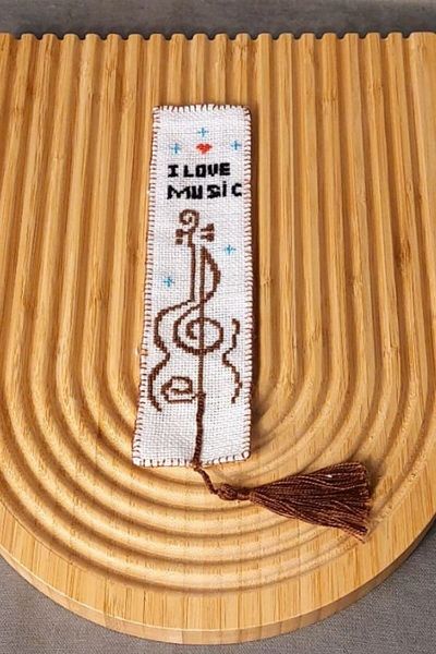 Uretti - Sibel 2453 0718 Handmade Violin Figured Cross Stitch Bookmark
