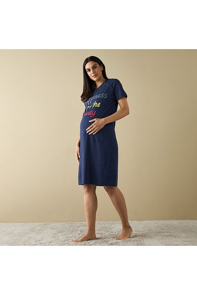 FAV Slogan Print Maternity Sleepshirt with Round Neck