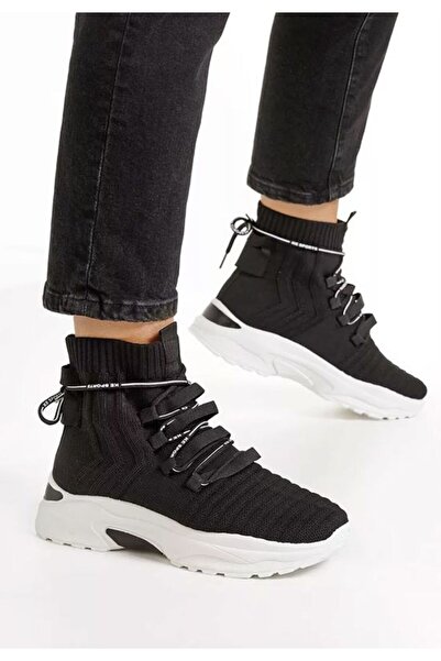 B T Shoes Sneakers Tip Soseta Negri Karrie