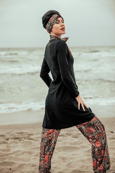 İYİBU Women's 4 Piece Hijab Swimsuit - Wide Leg, Quick Dry, Stretchy and Stylish Design
