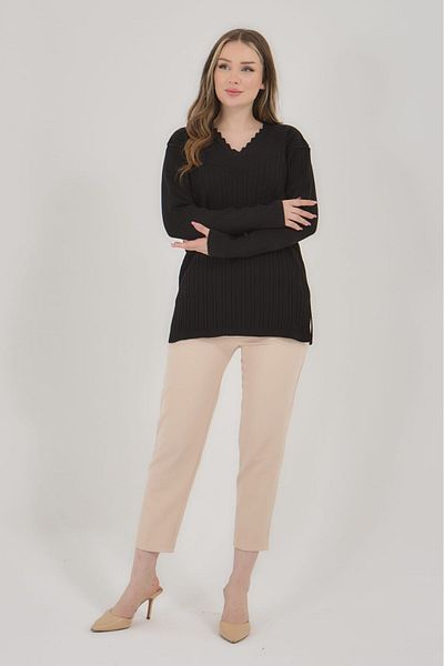 Fresh&Moda Women's Black Knitwear Stretchy V-Neck Long Sleeve Winter Mother Sweater