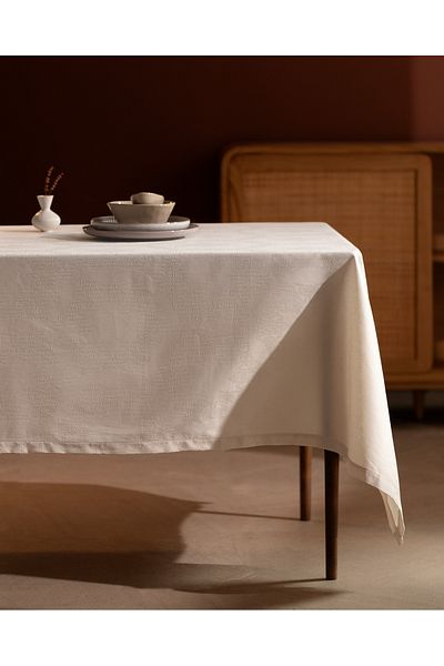 Madame Coco Lavinia Ecru Tablecloth - 160x230 Cm
