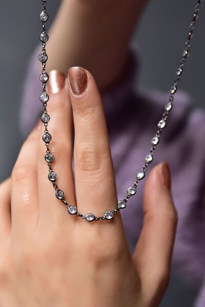 Papatya Silver 925 Ayar Gümüş Siyah Rodyum Sıralı Zirkon Taşlı Kolye
