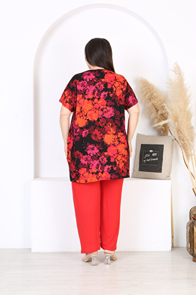 XL Modam Women's Lycra Red Patterned Suit