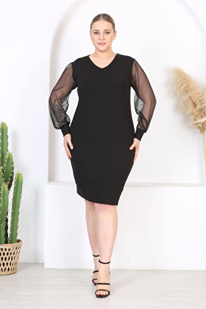 Madwilo Γυναικείο φόρεμα με μαύρο τούλι με λεπτομέρεια V λαιμόκοψη ελαστικό σε μέγεθος