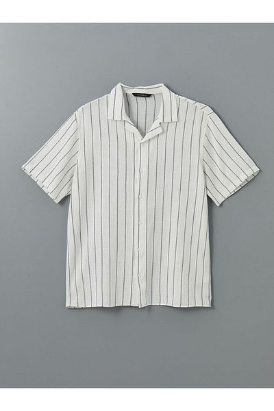 LC Waikiki Νέα σεζόν Regular Fit Κοντομάνικο ριγέ ανδρικό πουκάμισο S5FD82Z8