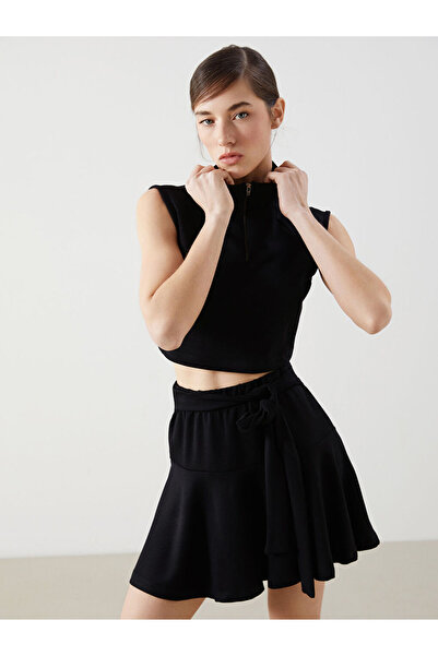 LC Waikiki Black Stand Collar Women's Crop Top