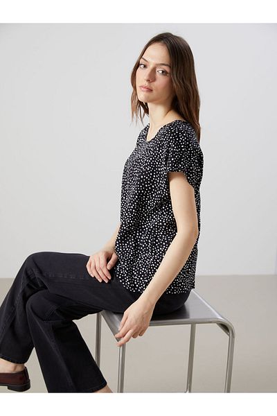 LC Waikiki Lcw Eco Black Crew Neck Polka Dot Women's Blouse