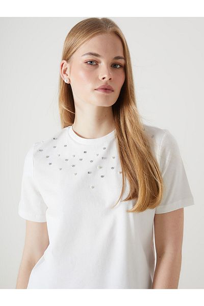 LC Waikiki Γυναικείο T-Shirt με λαιμόκοψη με πέτρες