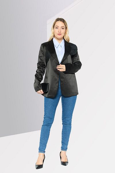 Emporio Armani Women Regular Fit Long Sleeve Solid Blazer, Black