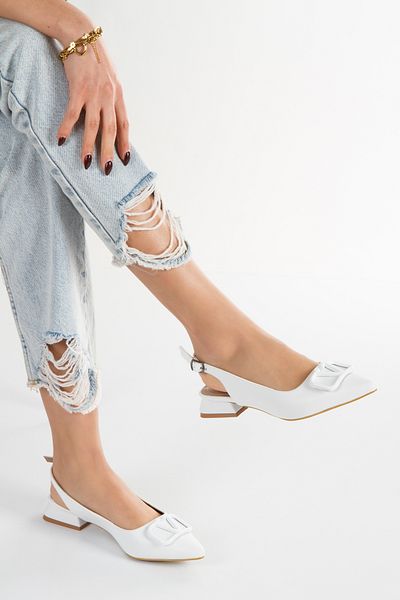 Brave Let's Day-To-Day, V Buckle Detailed, 2 cm High, Skin Material, Ballerinas,