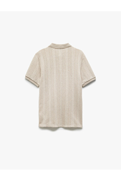 Koton Μπλουζάκι με κοντό μανίκι με υφή και κανονική εφαρμογή