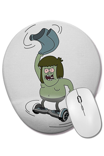 BASKI DÜNYASI Mouse Pad oval cu sprijin pentru încheietura mâinii, cu Muscle Man din Regular Show care se rotește pe un hoverboard