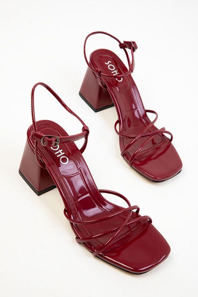 SOHO Klassische Damenschuhe mit Absatz aus bordeauxrotem Lackleder 20325