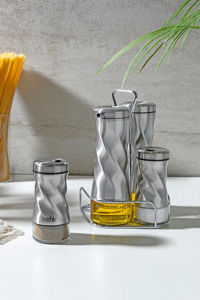 Nehir 4 Piece Stainless Steel Oil and Spice Pot Set with Twisted Stand