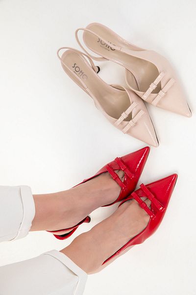 SOHO Klassische Damenschuhe mit Absatz aus rotem Lackleder 20353