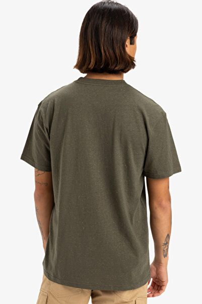 Quiksilver Pánské triko s krátkým rukávem. Mezi vlastnosti patří:, Kolekce: Kolekce Sportsline, Fabri