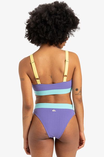 Quiksilver Bikinioberteil mit vollständiger Abdeckung für Frauen. Features enthalten:, Kollektion: Global Heat Kollektion