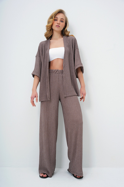 Trend Alaçatı Stili Dámské letní kimono a kalhoty z norkové tkaniny s dvojitým rukávem ALC-X13466