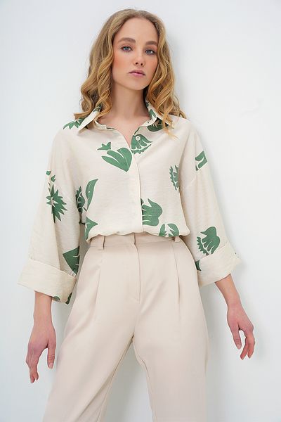 Trend Alaçatı Stili Damen-Hemd mit doppeltem Bündchen und Blattmuster in Grün und Beige ALC-X13785