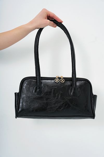 Trend Alaçatı Stili Schwarze Damenhandtasche aus Lackleder mit drei Fächern ALC-X13760